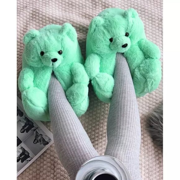 GREEN TEDDY BEAR PLUSH SLIPPERS - Picture 4 of 5